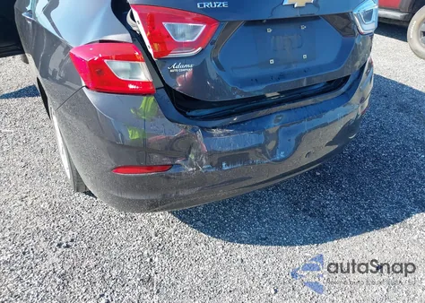 2017 Chevrolet Cruze Lt Auto from USA, damaged, VIN 1G1BE5SM2H7139307